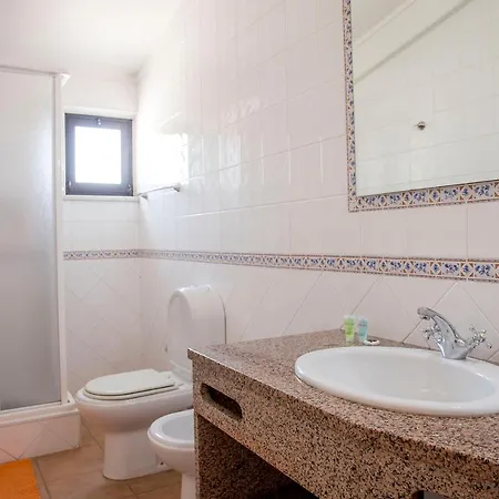 Apartment E - Countryside Lagos